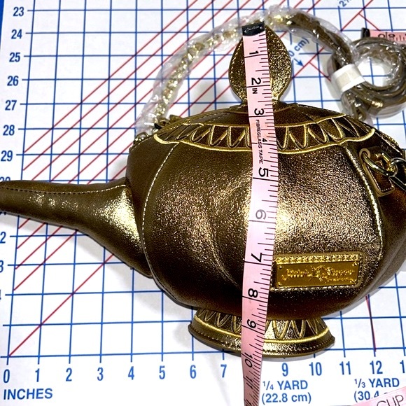 Stitch shoppe x Loungefly Disney Aladdin 30th Anniversary Genie Lamp Bag. NWOT - Picture 9 of 11